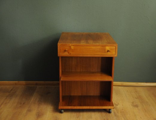 Kleiner Vintage Schrank Aus Teak Bei Pamono Kaufen