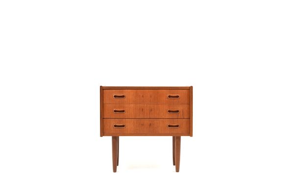 Small Danish Teak Wooden Chest Of Drawers 1950s For Sale At Pamono