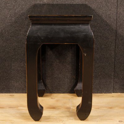 Chinese Black Lacquered Wood Coffee Table 1960s Chinese Black Lacquered Wood Coffee Table 1960s