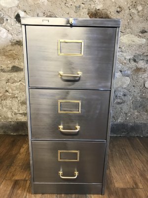Vintage Industrial Stripped Metal Filing Cabinet 1940s Bei Pamono