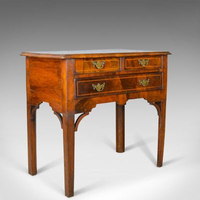 Antique English Lowboy 1800s For Sale At Pamono