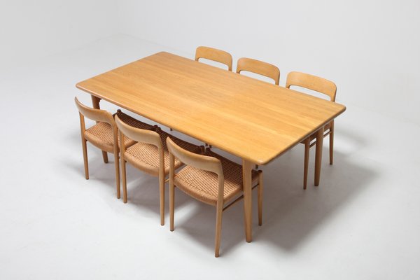 Scandinavian Modern Dining Table In Oak By Niels O Moller For