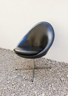 Mid Century Danish Black Swivel Egg Chair From Kanari 1960s For Mid Century Danish Black Swivel Egg