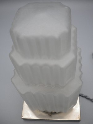 Art Deco Skyser Table Lamp On Metal Base 1930s Art Deco Skyser Table Lamp On Metal Base 1930s