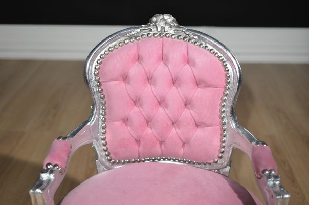 childrens velvet chair