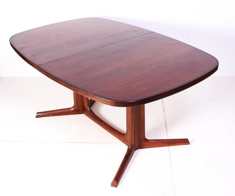 Mid Century Danish Rosewood Dining Table By Niels O Møller For Mid Century Danish Rosewood Dining