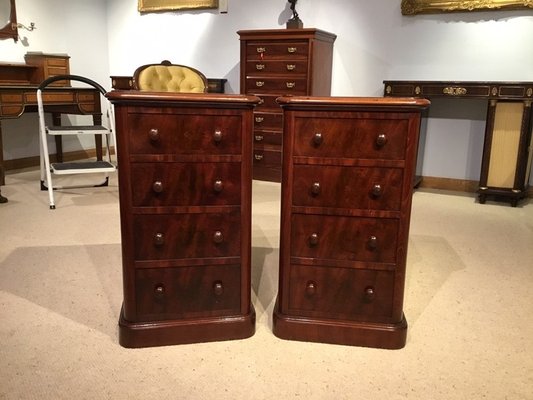 Antique Mahogany Bedside Chests 1880s Set Of 2 For Sale At Pamono