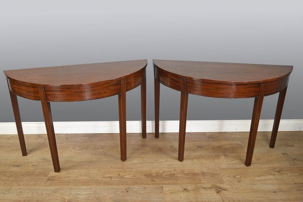 Antique Mahogany Console Tables Set Of 2 For At Pamono Antique Mahogany Console Tables Set Of