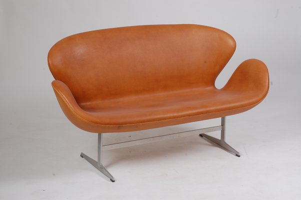 Danish Steel And Aniline Leather Sofa By Arne Jacobsen For Fritz