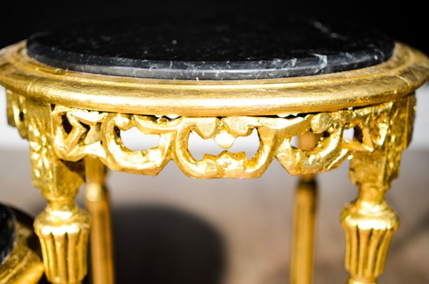 French Gold Leaf Shaped Marble Coffee Tables 1950s Set Of 3 For Gold Leaf Shaped Marble Coffee Tables