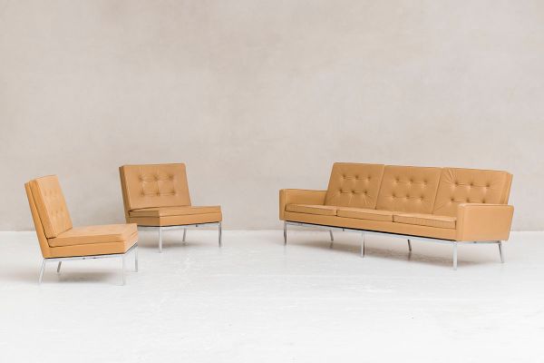 Beige Lounge Chairs By Florence Knoll Bassett For Knoll Inc Knoll