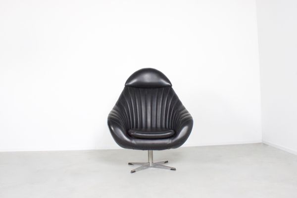 Modernist Chrome Egg Club Chair From Rohe Noordwolde 1960s