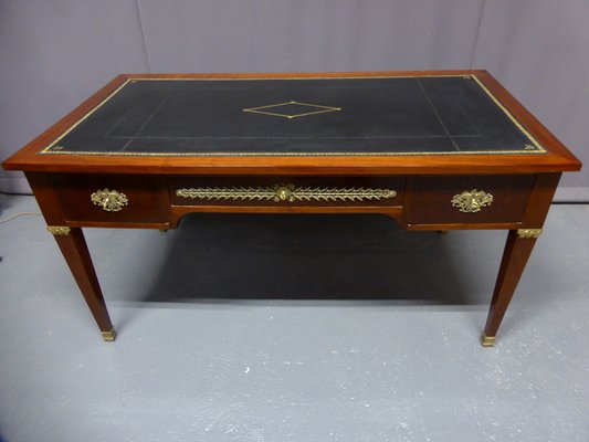 desks for sale near me