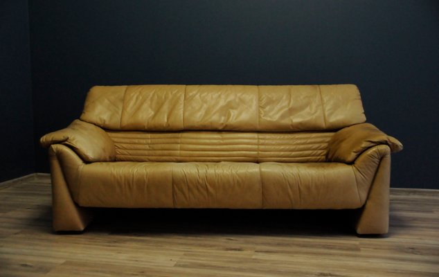 Italienisches Ledersofa - The Cool Designs