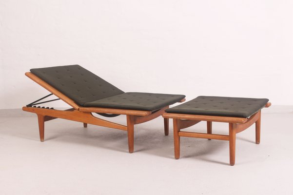 Model Ge01 Oak And Wool Daybed By Hans J Wegner For Getama 1950s