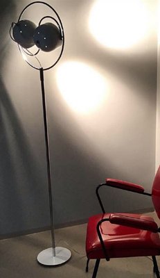 circle floor lamp