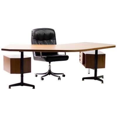 Set With T96 Boomerang Desk P128 Desk Chair By O Borsani For