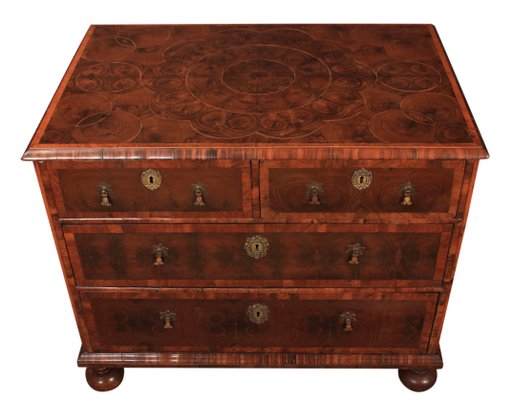 Antique 17th Century Oyster Veneered Small Chest Of Drawers For