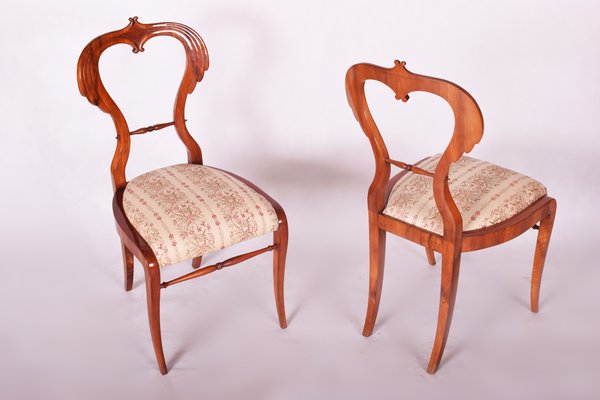 Antique Biedermeier Walnut Dining Chairs Set Of 2 For At Pamono Antique Biedermeier Walnut Dining