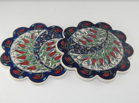 Sottobicchieri floreali artigianali in ceramica, Turchia, anni '70