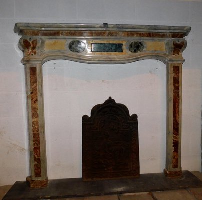 18th Century Italian Grey Bardiglio Marble Fireplace Mantel For