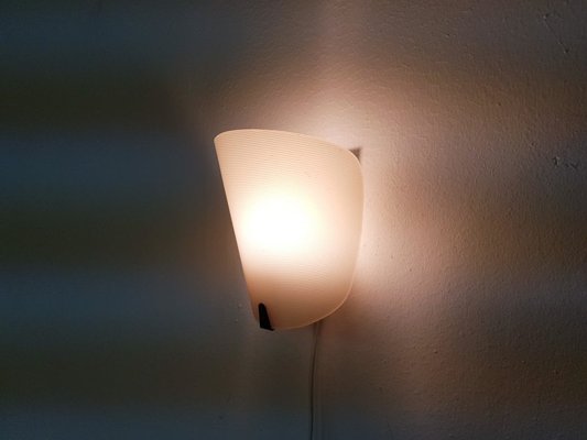 Philips wall top mount light