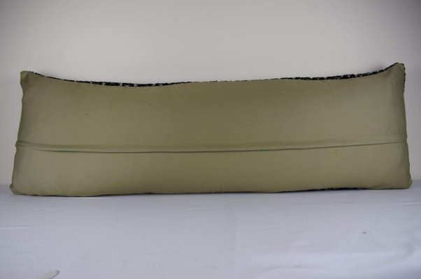 long pillow for bench