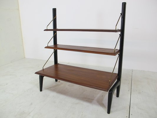 Vintage Wandregal aus Teak von Louis van Teeffelen für WéBé Vintage Wandregal aus Teak von Louis van Teeffelen für WéBé