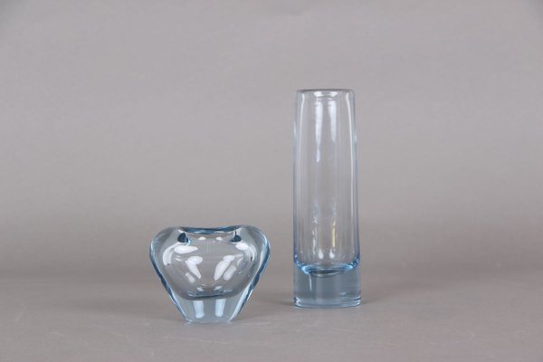 Vintage Danish Colored Glass Vases By Per Lutken For Holmegaard 1966 Set Of 2 For Sale At Pamono Our colored glass vases come in various sizes, colors, shapes and styles to meet any need. pamono