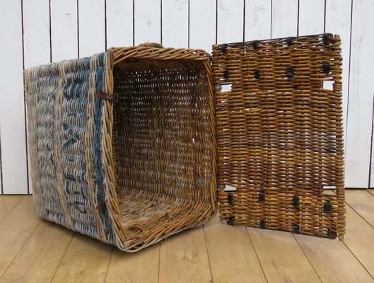 Vintage English Wicker Laundry Basket 1930s Vintage English Wicker Laundry Basket 1930s