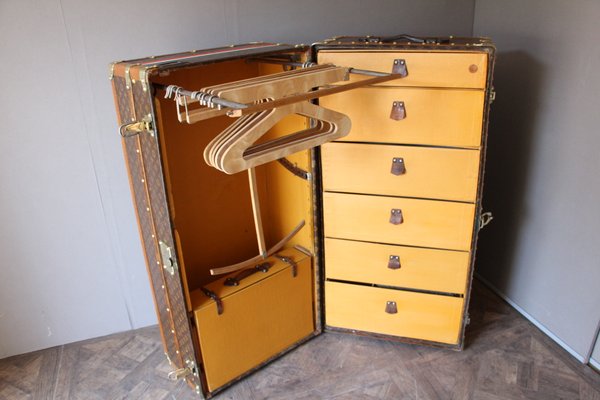 Steamer Trunk From Louis Vuitton 1930s For Sale At Pamono