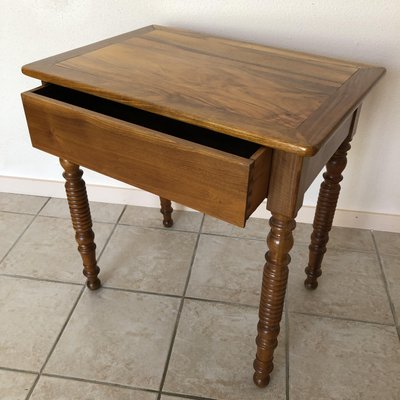 Bureau Louis Philippe Antique En Noyer Avec Tiroir En Vente Sur Pamono