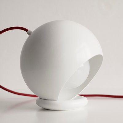 magnetic table lamp