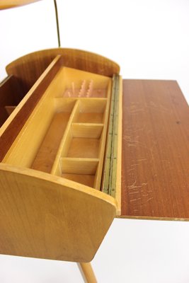 Mid Century Sewing Box, 1960s for sale at Pamono Mid Century Sewing Box, 1960s for sale at Pamono