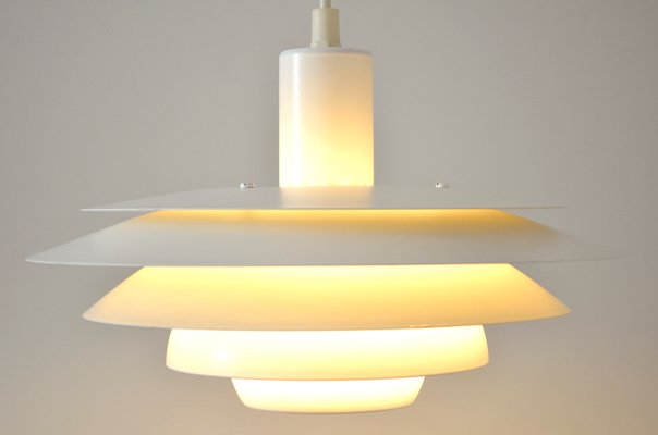 scandinavian hanging lamp