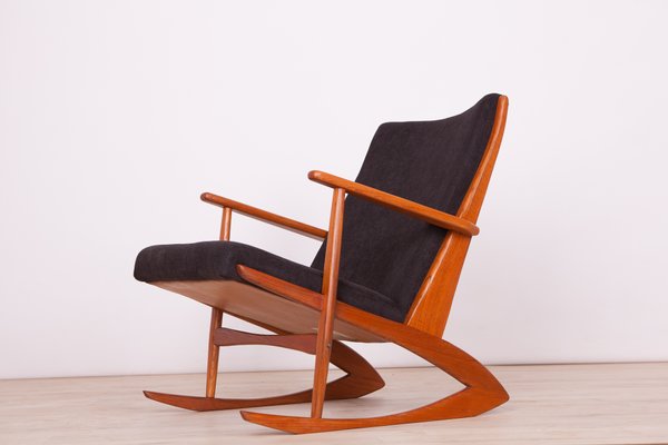 Sedia a dondolo nr. 97 Mid Century di G. Jensen per Kubus sedia a dondolo g