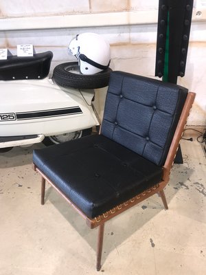Vintage folding clearance lounge chairs