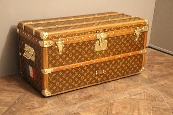 Shoe Trunk by Louis Vuitton for Louis Vuitton, 1920s for sale at ...