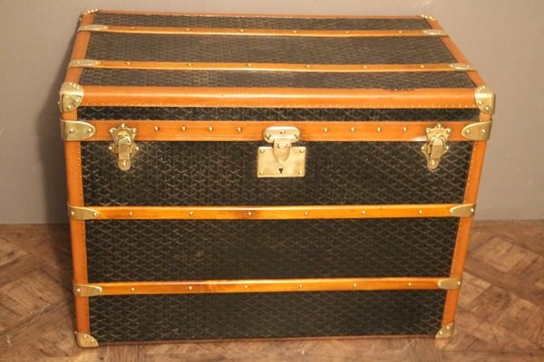 goyard trunk