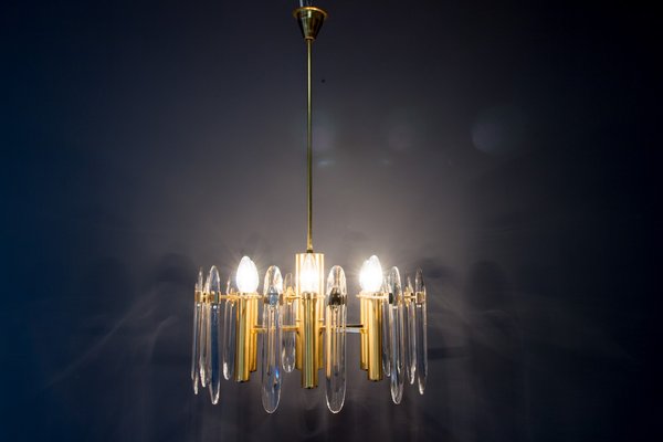Kronleuchter aus Messing & Glas von Oscar Torlasco für Stilkronen, 1960er Kronleuchter aus Messing & Glas von Oscar Torlasco für Stilkronen, 1960er