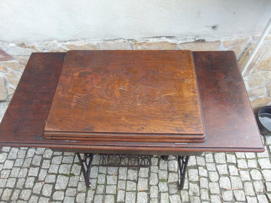 Antique Art Nouveau German Sewing Machine Table Set From Singer
