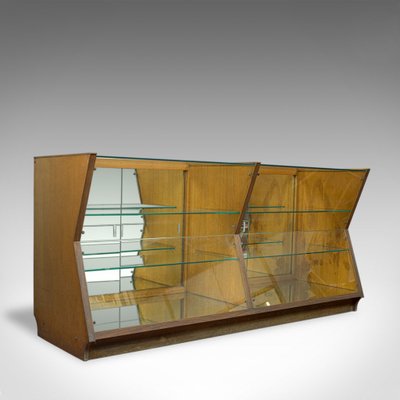 Large Oak And Gl Display Cabinet 1930s For At Pamono Large Oak And Gl Display Cabinet