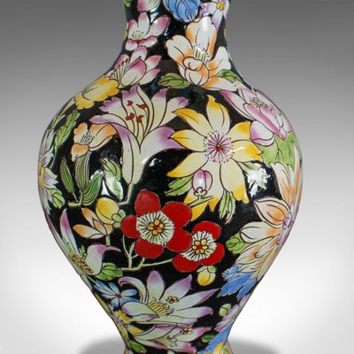 Antique Victorian French Vase for sale at Pamono