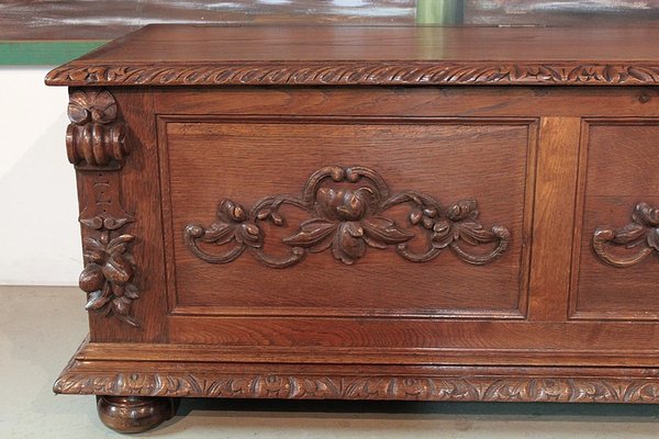Vintage oak cheap chest