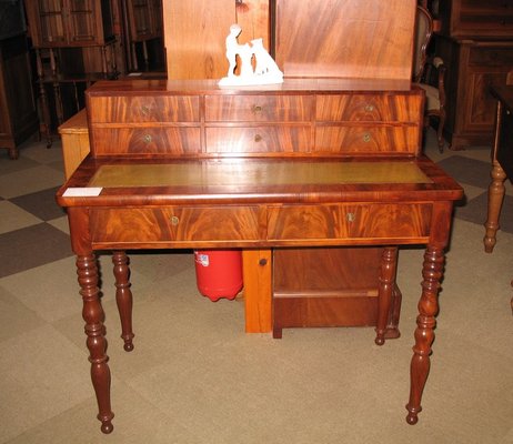 Antique Tiered Lady Desk For Sale At Pamono