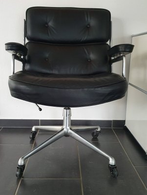Es 104 Desk Chair By Charles Ray Eames For Herman Miller 1980s