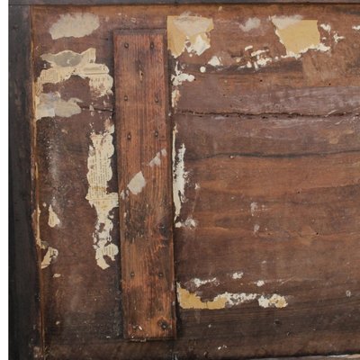 17th Century Italian Walnut Dresser For Sale At Pamono