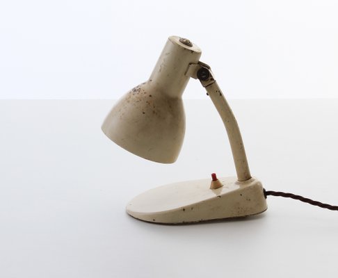 kandem bedside lamp