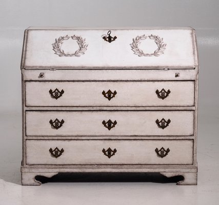 Antique Dresser For Sale At Pamono