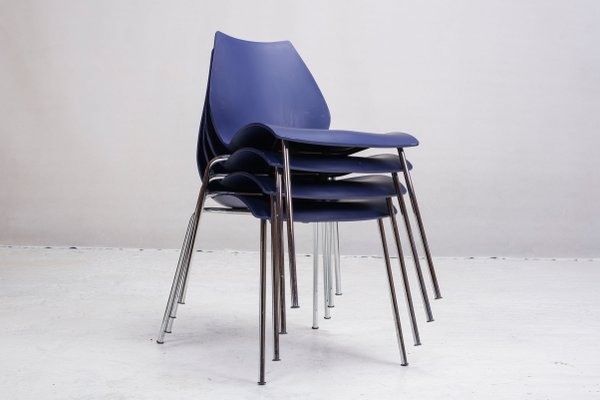 Sedie da pranzo bianche di Vico Magistretti per Kartell, anni '80, set di 4 Sedie da pranzo bianche di Vico Magistretti per Kartell, anni '80, set di 4